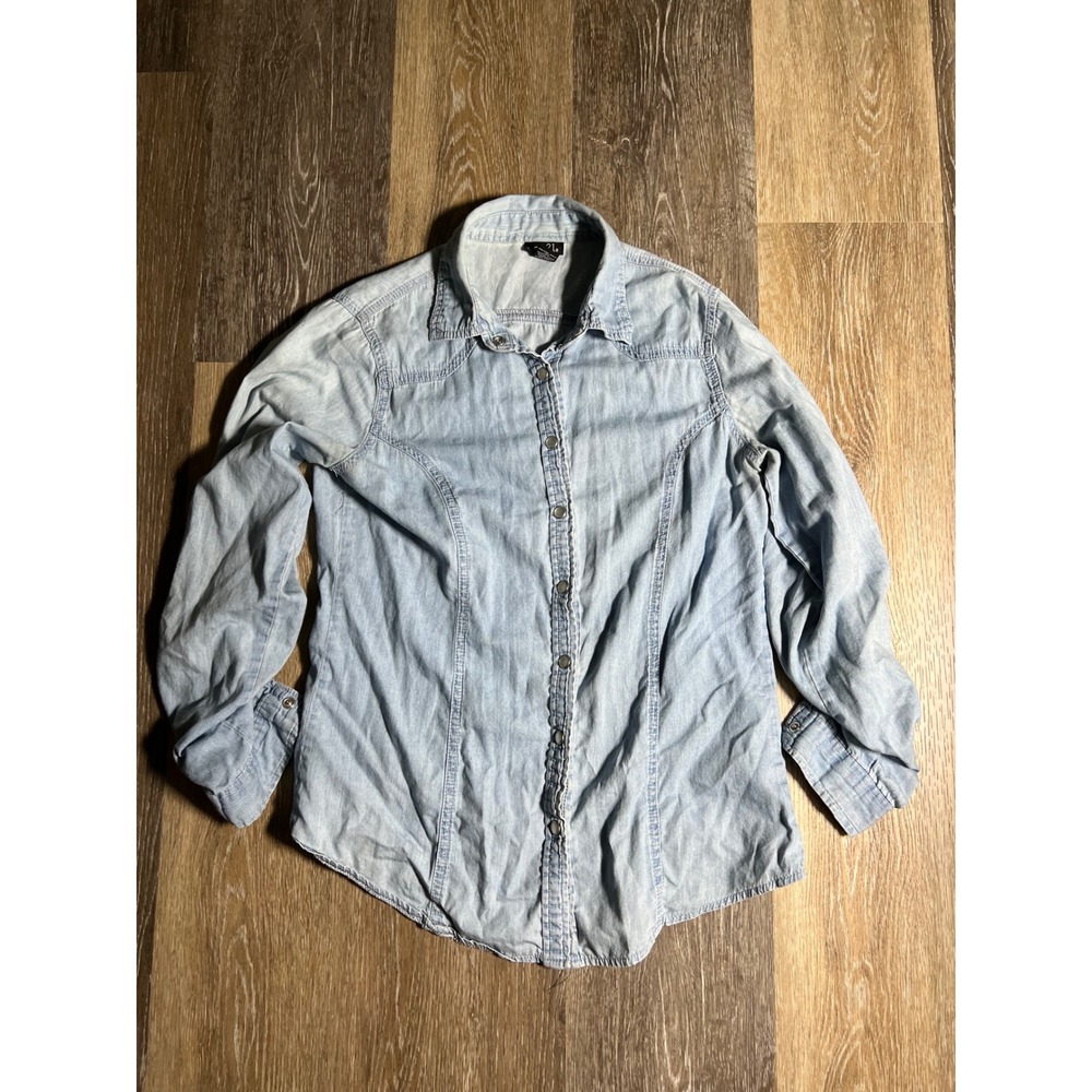 rue21 Denim Button Down Shirt Mens Medium Light Blue Good Snap Front Chambray